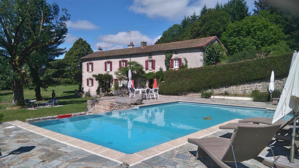 Les Vergnes Saint-Pardoux-le-Neuf 외부 사진