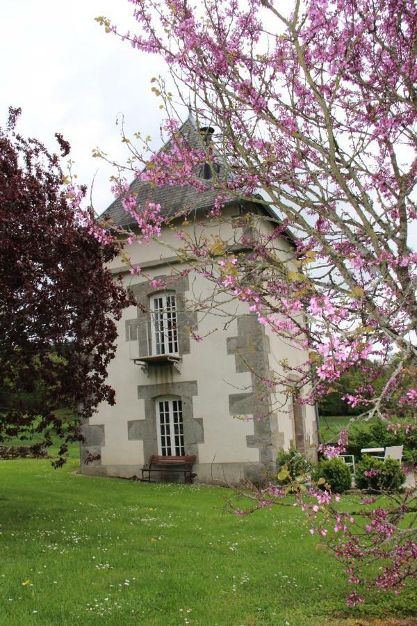 Les Vergnes Saint-Pardoux-le-Neuf 외부 사진